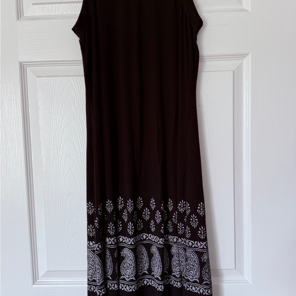 Karen Kane Black Knee Length Dress with White Patterns